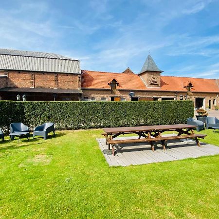 Ferme De Montecouvez Acomodação com café da manhã Crèvecoeur-sur-lʼEscaut Exterior foto